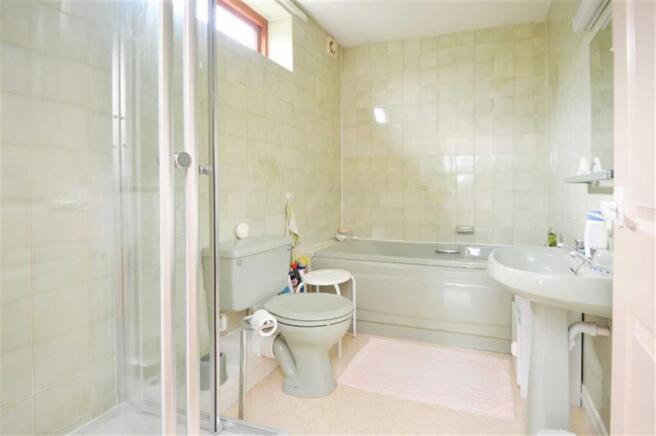 Photo 16