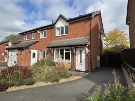 30, Hayfield Close, Leicester LE3 8RH