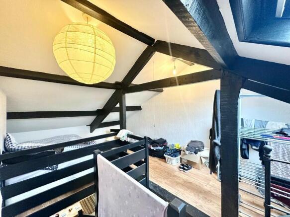 1 bed Flat for sale Image 5