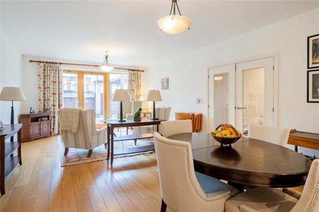 Sitting/Dining Room