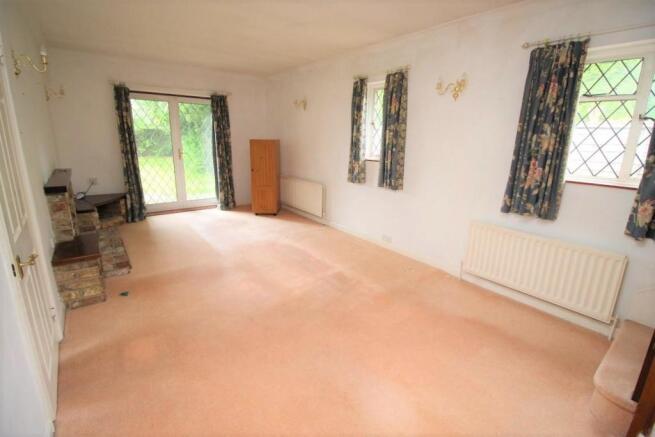 Living Room (3)