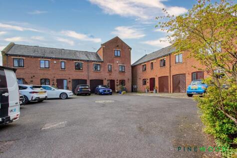 Keepers Lodge, Handley Court, New Whittington, Chesterfield, Derbyshire S43 2HT