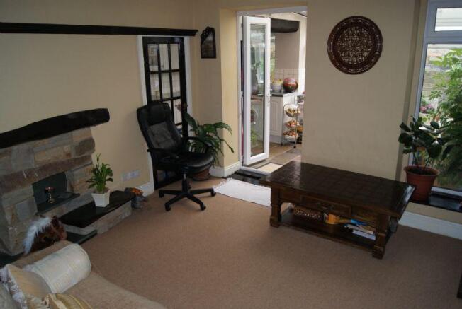 Sitting/Dining Room