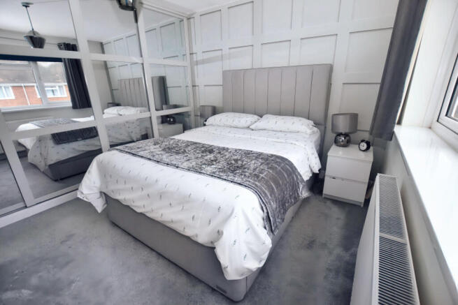 Bedroom 1b
