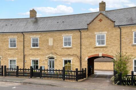 Bronte Avenue, Fairfield, SG5 4FT