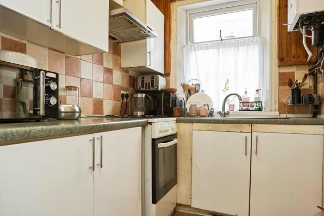4 bed Terraced for sale Image 7