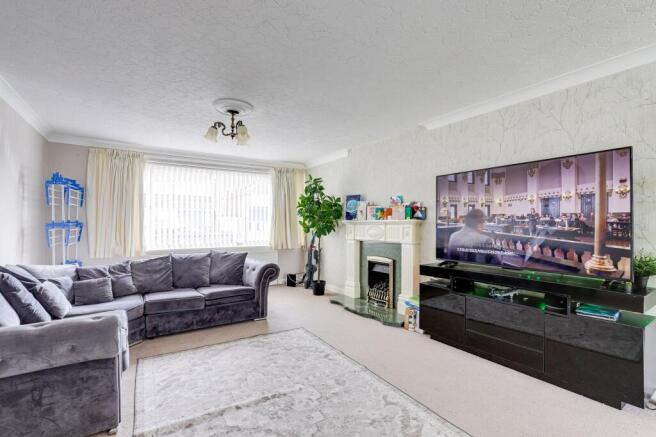 Living/Dining Room