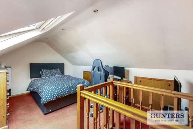 4 bed Semi-Detached for sale Image 10