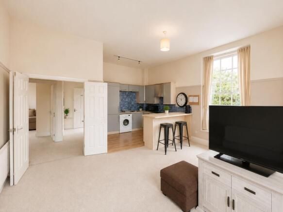 Living / Kitchen