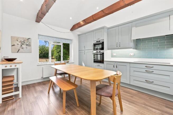 Kitchen/Dining