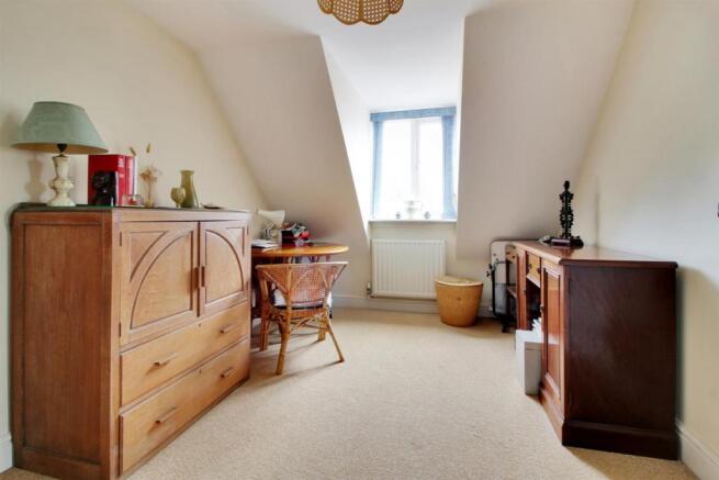 Bedroom 3.jpg