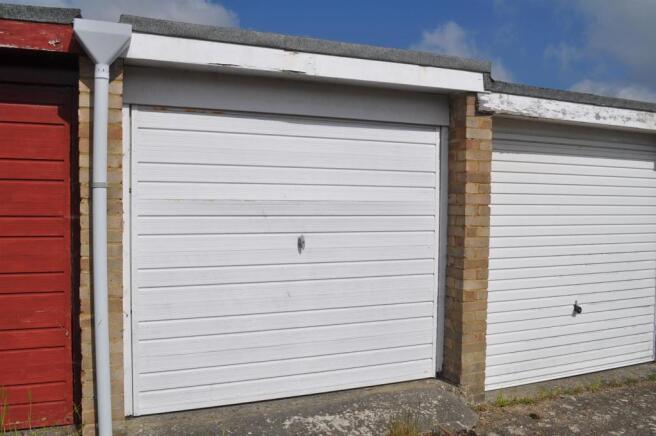 Garage In Block