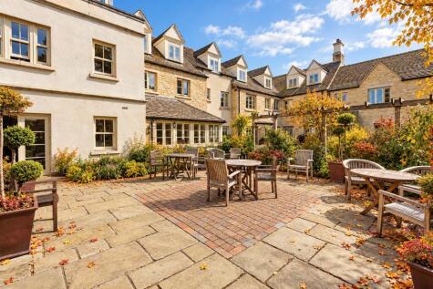 Mercer Way, Tetbury, Gloucestershire, GL8