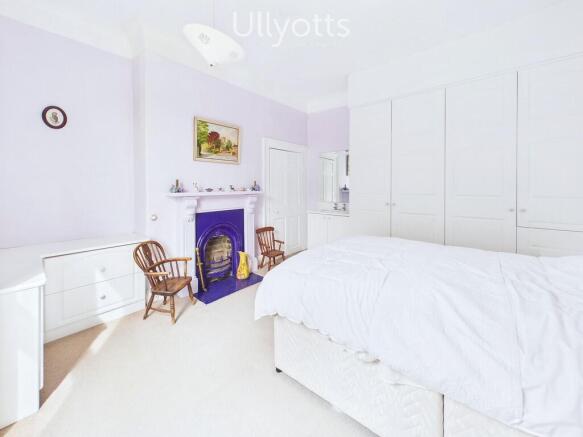 3 bed Detached for sale Image 9