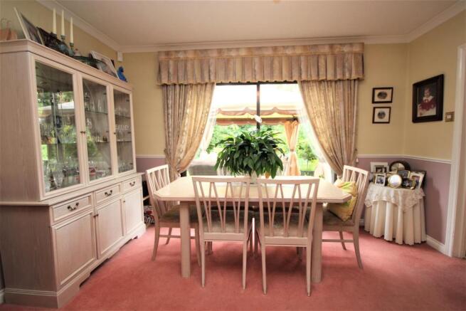 Dining Room.jpg