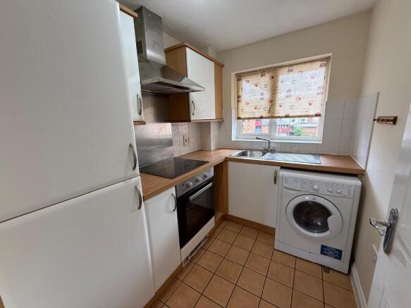 Kings Oak Court, Queens Road, Reading, Berkshire, RG1 photo 4