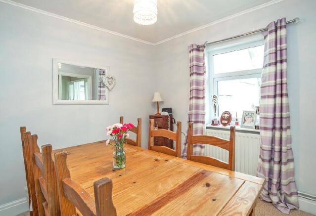 Dining Room 1.jpg