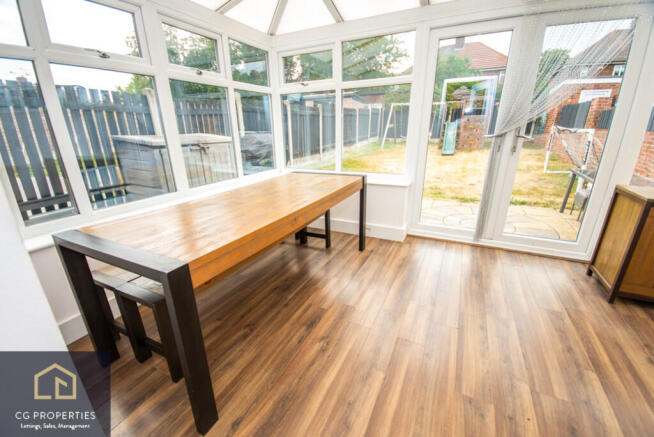 3 bed Semi-Detached for sale Image 7