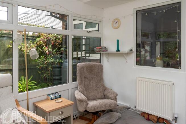 3 bed Semi-Detached for sale Image 9