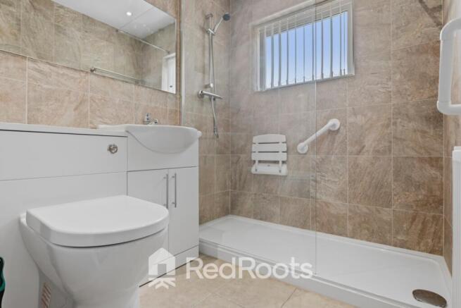 3 bed Semi-Detached for sale Image 10