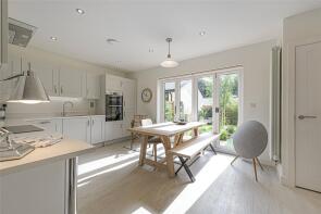 24, Hopton Way, Lansdown, Bath BA1 9AZ