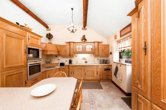 BREAKFAST KITCHEN