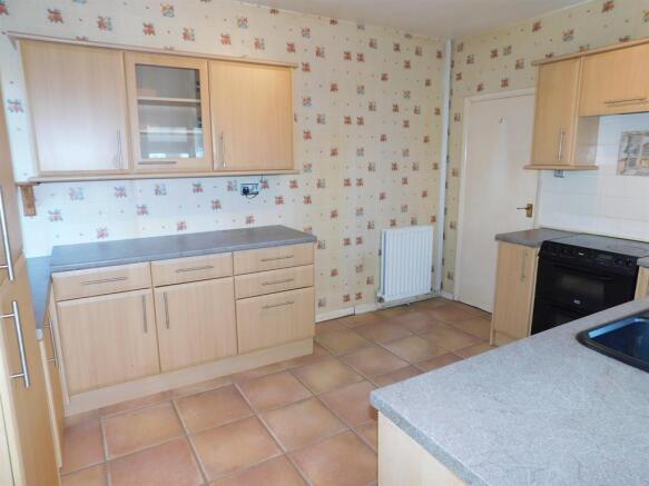 Kitchen 2