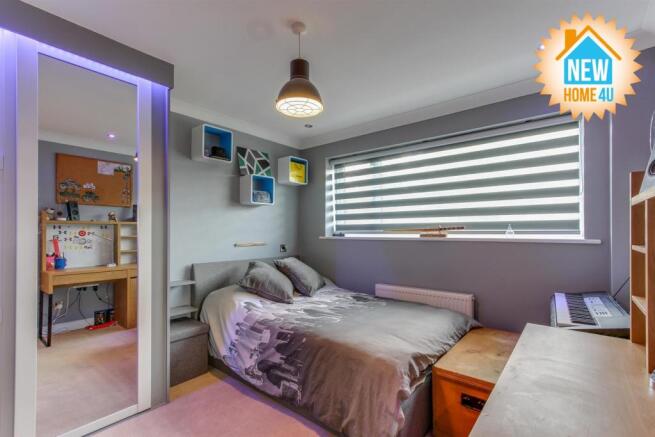 BEDROOM TWO: