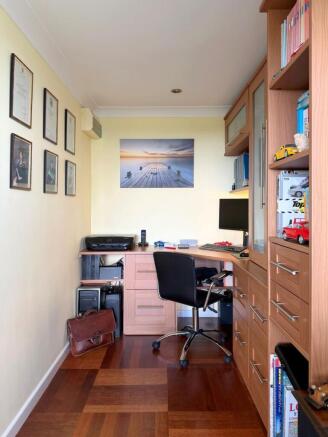 Photo 17