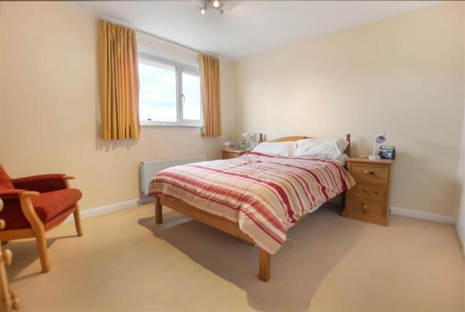 3 bed Detached for sale Image 9
