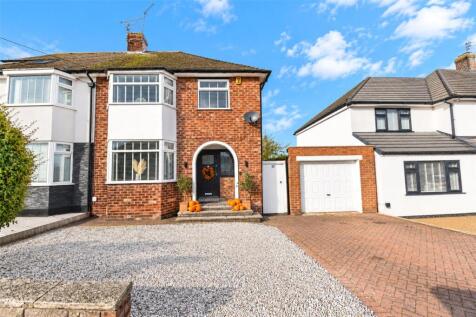 Caulfield Drive, Greasby, Wirral