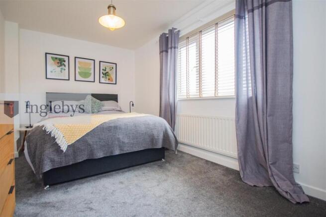 2 bed Terraced for sale Image 12