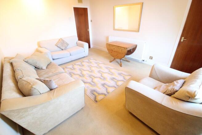 Lounge alternative