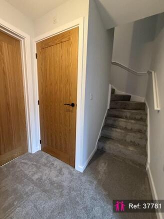 3 bed Semi-Detached for sale Image 5