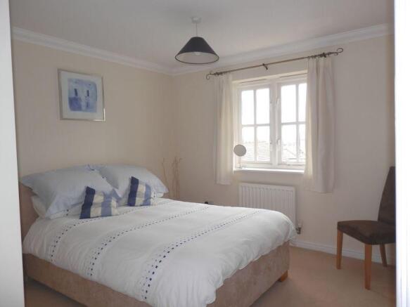 Bed2