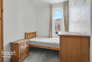 106, Foster Hill Road, Bedford MK40 2EU