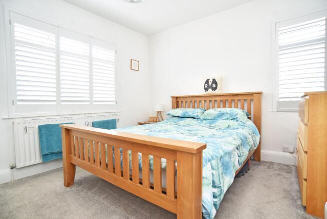 4 bed Detached for sale Image 10