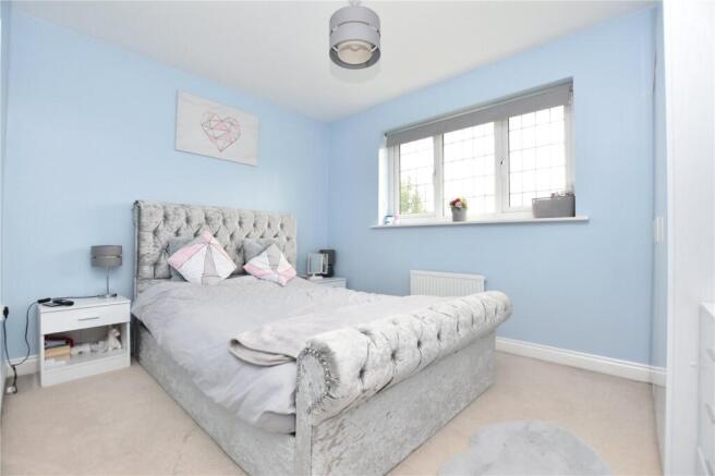4 bed Detached for sale Image 7