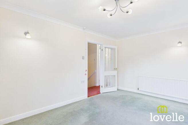 2 bed Flat for sale Image 7