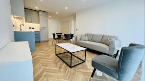 Flat 12, 7 Canning House, Heritage Walk, Kingston Upon Thames KT1 2UT