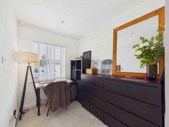 3 bed Semi-Detached for sale Image 11