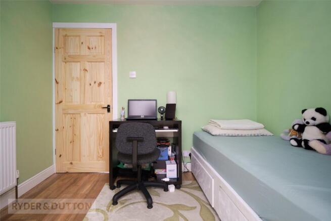 3 bed Bungalow for sale Image 10