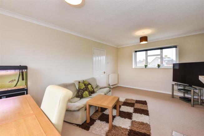 Sitting Room/Dining Room