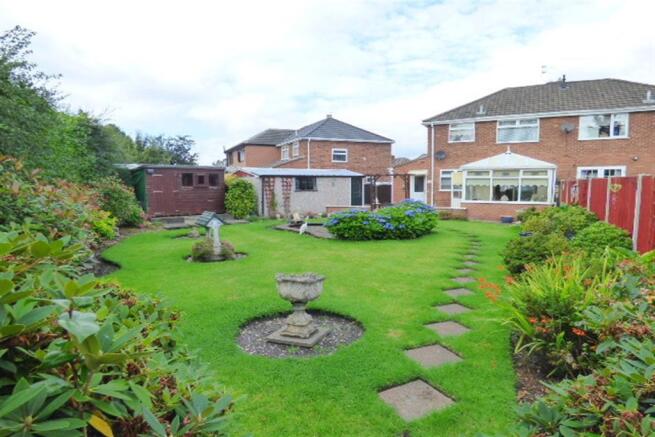 Garden b