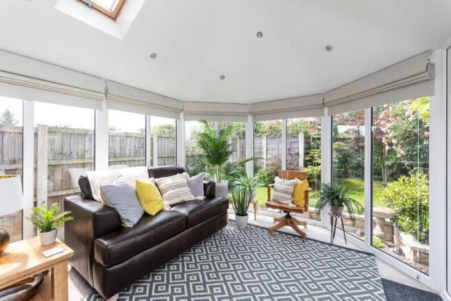 4 bed Detached for sale Image 12