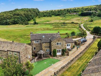 Shaw Farm, Outlane, HD3