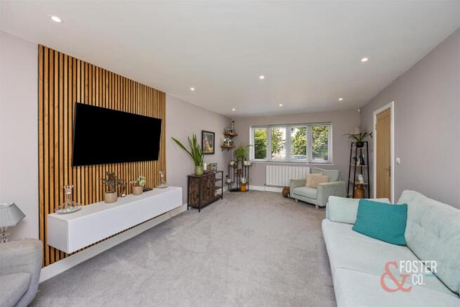 Lodge lane, 33-015.jpg