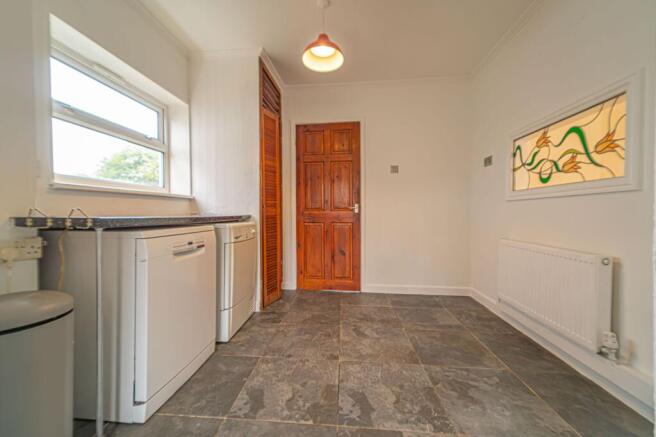 Kitchen/Utility