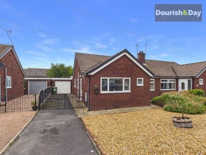 Farcroft Drive, Market Drayton, TF9
