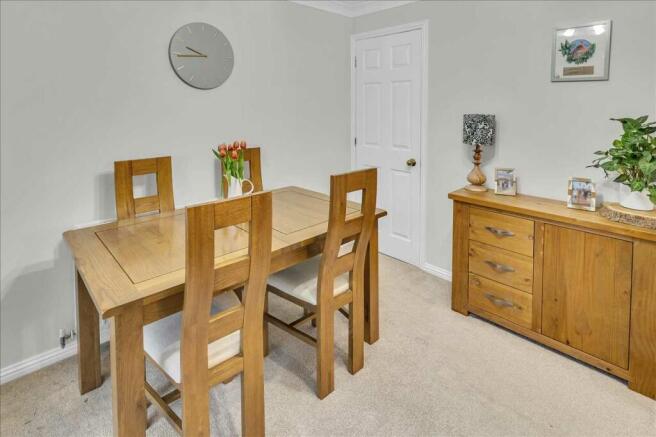 DINING ROOM AREA